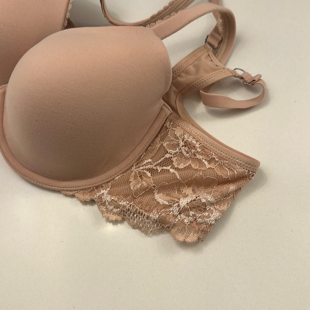 Victoria's Secret Tan Lace Trim Bra